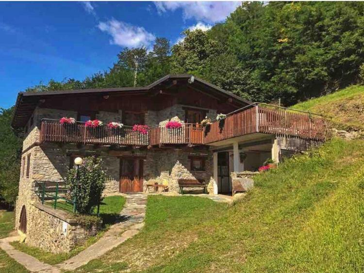 Agriturismo Cavria Castione Andevenno Buitenkant foto