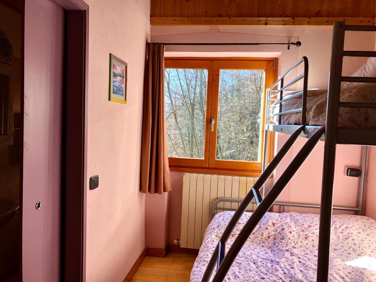 Agriturismo Cavria Castione Andevenno Buitenkant foto